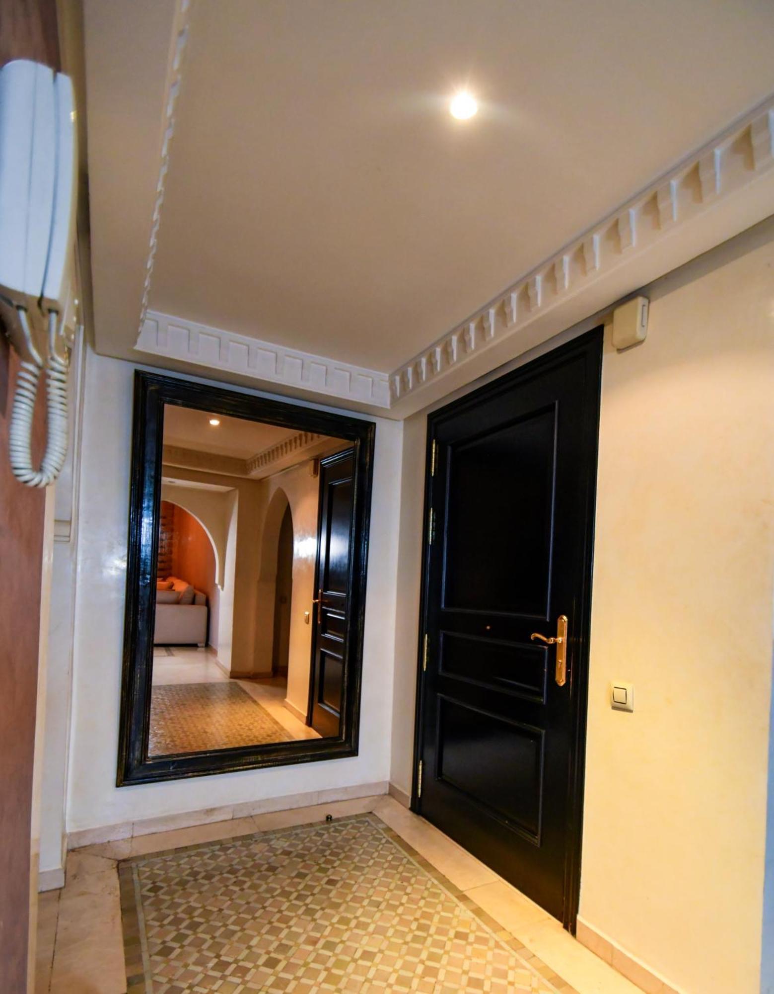 Appartement Haut Standing Gueliz Plaza Marrakesh Exterior photo
