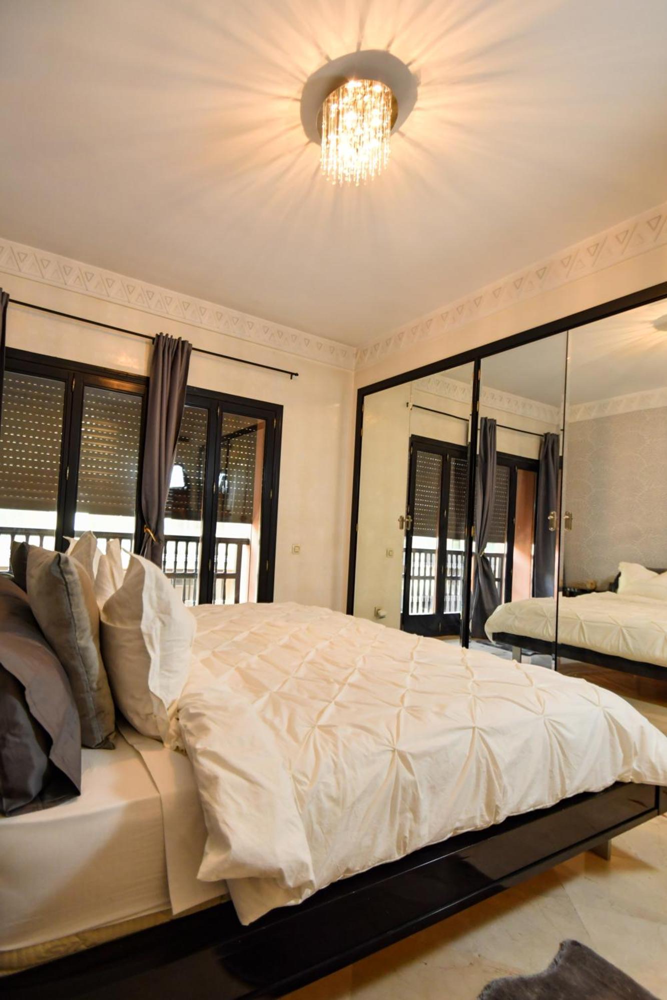 Appartement Haut Standing Gueliz Plaza Marrakesh Exterior photo